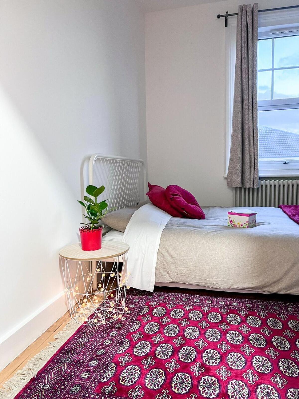 Zozy Happy Land Hotel London Ngoại thất bức ảnh